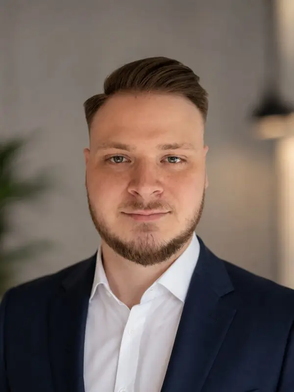 Tim Basinski, Gründer von Trockenbaunetz